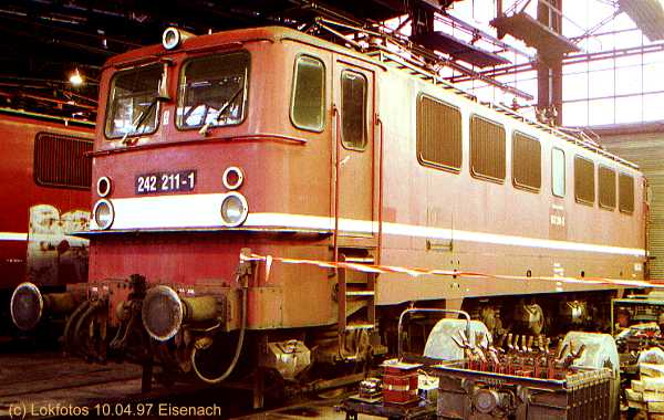 Kein weiteres Foto der Lok 211 vorhanden