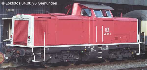 Kein weiteres Foto der Lok 326 vorhanden
