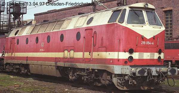 Kein weiteres Foto der Lok 054 vorhanden