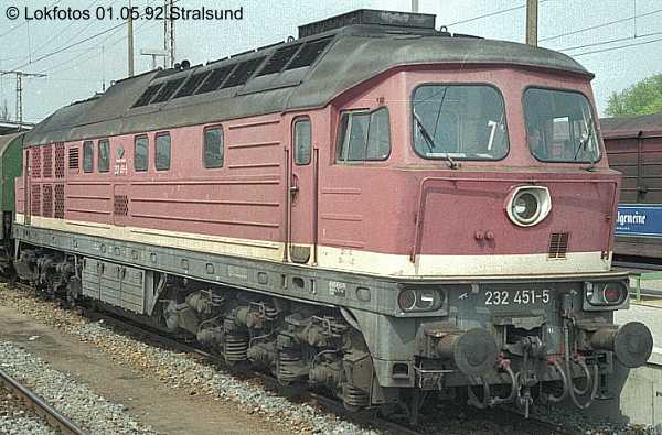 Kein weiteres Foto der Lok 451 vorhanden